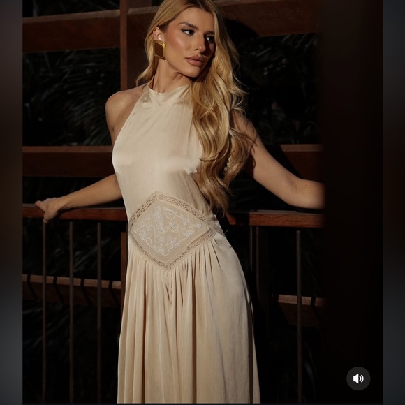 🆕(NWT) ZARA **VIRAL** Embroidered & Sequin Satin Midi/Maxi Dress. Size MEDIUM - Picture 7 of 16